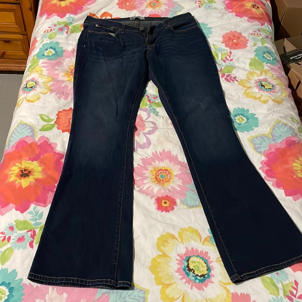 Women’s Levi’s long 14